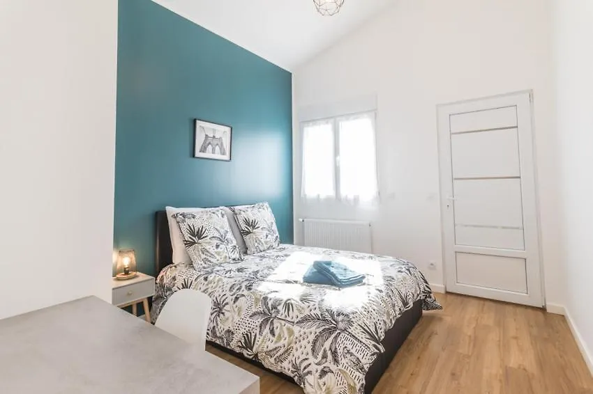 - Sublime Villa Felicidad - Proche Hypercentre - Parking - Terrasse - Wifi Viriat France