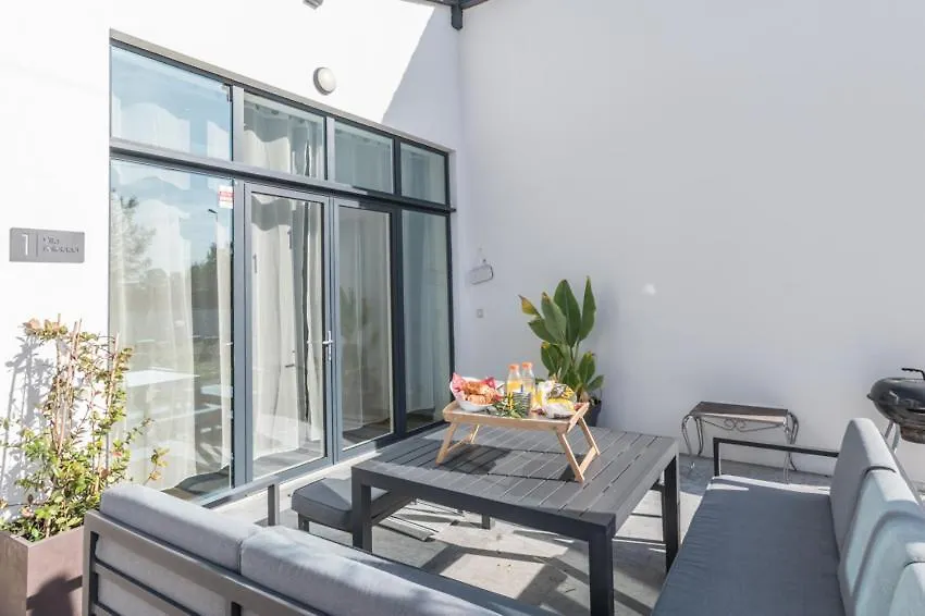 - Sublime Villa Felicidad - Proche Hypercentre - Parking - Terrasse - Wifi Viriat 0*,  France