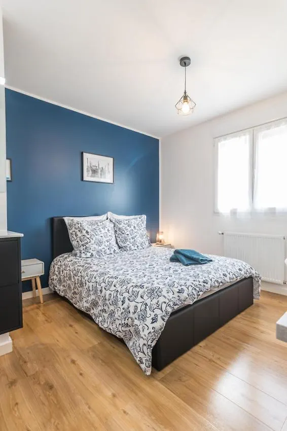 - Sublime Villa Felicidad - Proche Hypercentre - Parking - Terrasse - Wifi Viriat